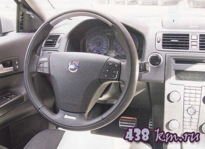 Volvo C30 T5 -характеристики Volvo C30 T5 -характеристики