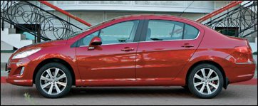 Peugeot 408