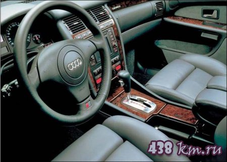 Audi �8 �����