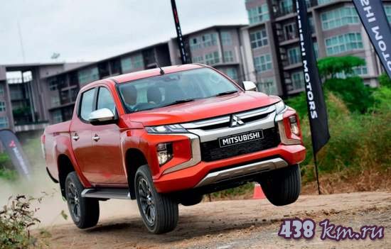 Mitsubishi Triton Mitsubishi Triton