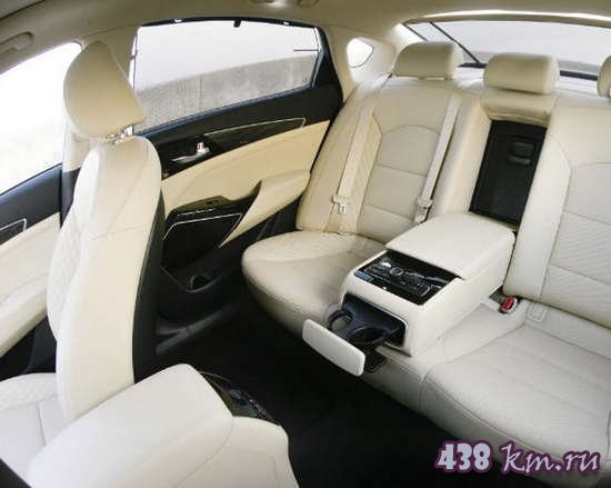 Rolls-Royce Phantom VIII тест-драйв, характеристики Rolls-Royce Phantom VIII тест-драйв, характеристики